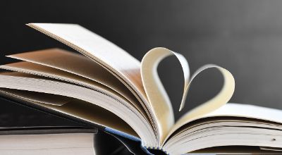 books-5615562_1280